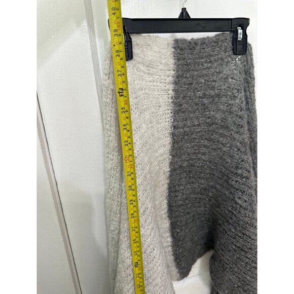 AERIE one size, gray, duo tone, scarf - Picture 6 of 11